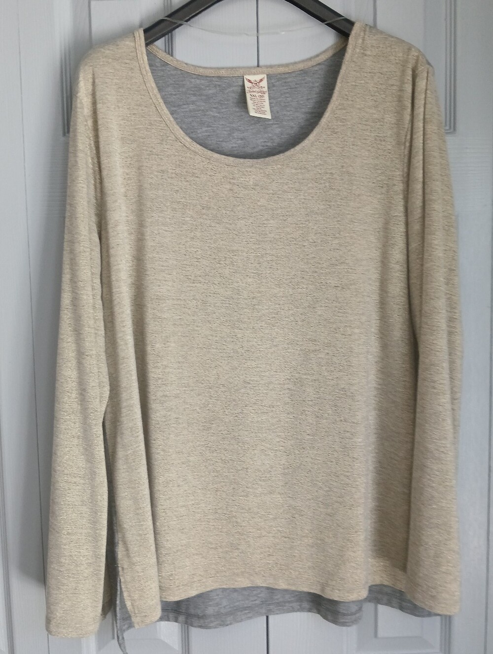 Faded Glory Women's Size XXL (20) Long Sleeve T-Shirt Heathered Gray & Gold